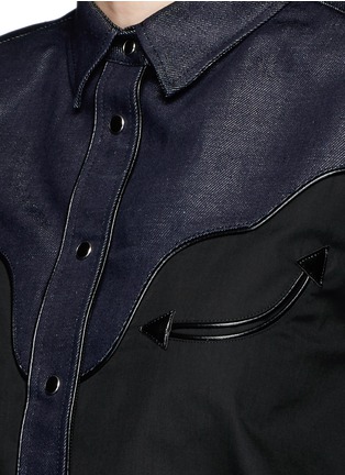 Detail View - Click To Enlarge - SACAI - Western line cotton-linen denim peplum shirt