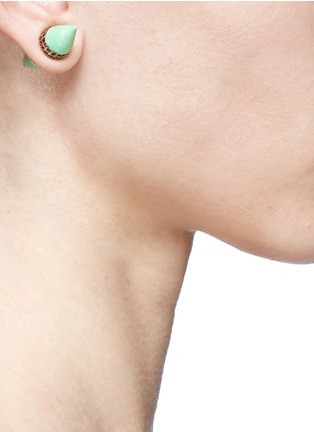 Figure View - Click To Enlarge - GIVENCHY - Small green howlite double cone magnetic earring
