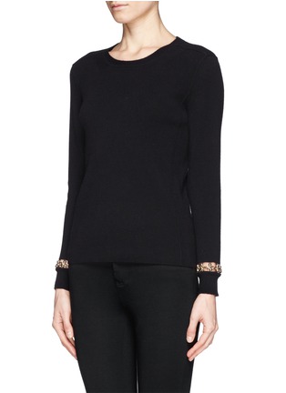 Front View - Click To Enlarge - CHLOÉ - Chain wrist cashmere sweater