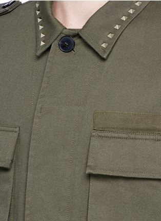 Detail View - Click To Enlarge - VALENTINO GARAVANI - 'Rockstud Untitled 03' field jacket
