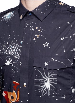 Detail View - Click To Enlarge - VALENTINO GARAVANI - 'Cosmo' print cotton poplin shirt