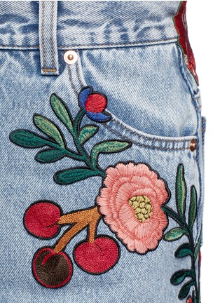 Detail View - Click To Enlarge - GUCCI - Embroidered washed cotton denim skirt