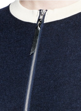 Detail View - Click To Enlarge - TOGA ARCHIVES - Embroidered wavy trim zip wool dress