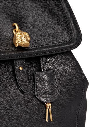 Detail View - Click To Enlarge - ALEXANDER MCQUEEN - 'Padlock' skull leather backpack