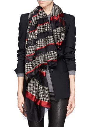 Figure View - Click To Enlarge - ARMANI COLLEZIONI - Wool-silk checkered scarf