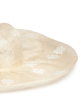 Detail View - Click To Enlarge - YUNOTME - 'Maya' floral lace straw capeline hat
