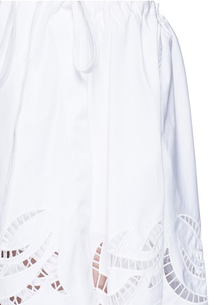 Detail View - Click To Enlarge - ALEXANDER WANG - Cutout skirt overlay cotton poplin shorts