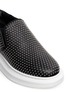 Detail View - Click To Enlarge - ALEXANDER MCQUEEN - 'Oversized Sneaker' in grommet leather