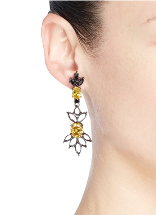 Figure View - Click To Enlarge - IOSSELLIANI - Cutwork frame zircon drop earrings