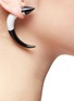 Figure View - Click To Enlarge - GIVENCHY - Bi-colour cone shark magnetic single earring