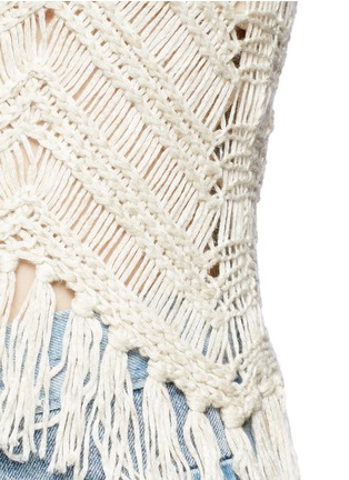 Detail View - Click To Enlarge - ALICE & OLIVIA - 'Adelina' dropped stitch knit fringed tank top