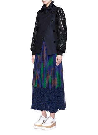 Figure View - Click To Enlarge - SACAI - Double breasted star lace twill short coat