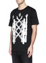 Front View - Click To Enlarge - MARCELO BURLON - 'Palm Angels' hands print T-shirt and book set
