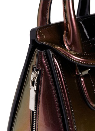 Detail View - Click To Enlarge - ALEXANDER MCQUEEN - 'Heroine' mini iridescent effect patent leather satchel