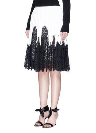 Front View - Click To Enlarge - OSCAR DE LA RENTA - Eyelash guipure lace pleated knit skirt