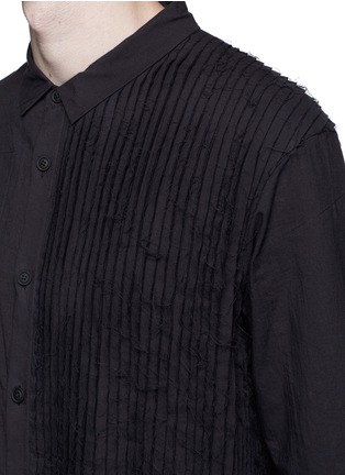 Detail View - Click To Enlarge - ZIGGY CHEN - Pleat side cotton voile shirt