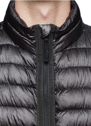 Detail View - Click To Enlarge - STONE ISLAND - Packable puffer gilet