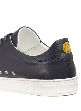 Detail View - Click To Enlarge - ANYA HINDMARCH - Smiley print leather sneakers