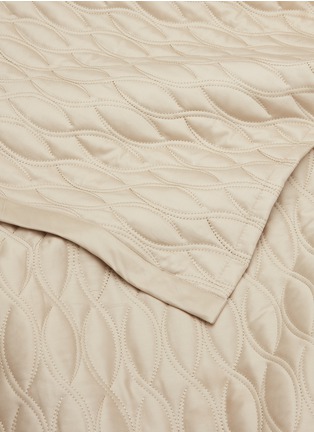 Detail View - Click To Enlarge - FRETTE - Movement embroidered light quilt