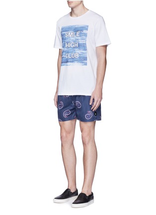 Figure View - Click To Enlarge - INSTED WE SMILE - 'Smile High Club' print T-shirt