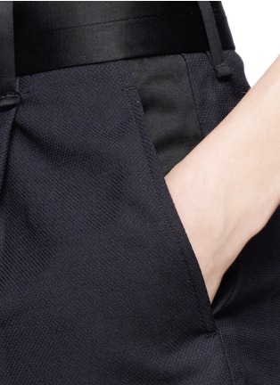 Detail View - Click To Enlarge - RAG & BONE - 'Montgomery' satin waistband piqué shorts