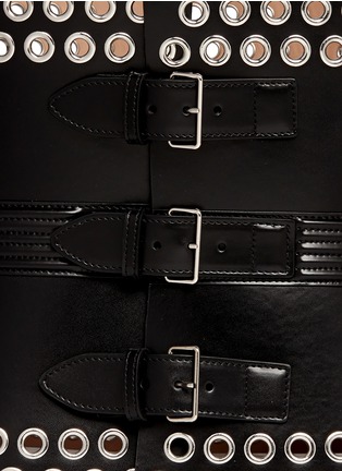 Detail View - Click To Enlarge - ALAÏA - Eyelet border leather corset belt
