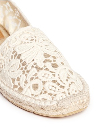 Detail View - Click To Enlarge - TORY BURCH - Jackie crochet flat espadrilles