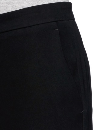 Detail View - Click To Enlarge - THEORY - 'Item' crop pants
