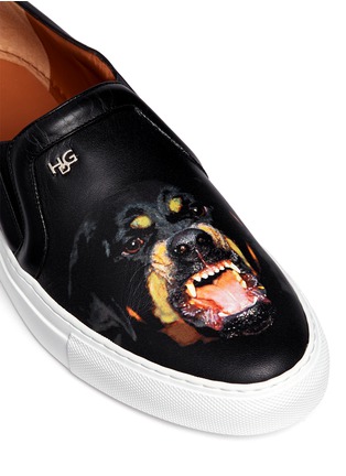 Detail View - Click To Enlarge - GIVENCHY - Rottweiler print leather skate slip-ons