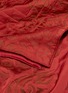 Detail View - Click To Enlarge - FRETTE - Flare Luxury king size light quilt