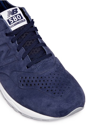 Detail View - Click To Enlarge - NEW BALANCE - '580 Deconstructed' suede sneakers
