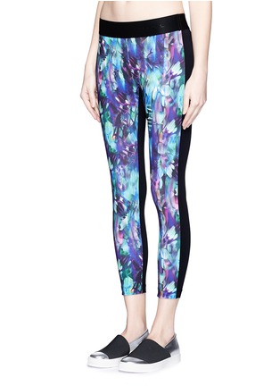 Front View - Click To Enlarge - 72993 - Compass' chrome print cropped leggings