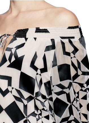 Detail View - Click To Enlarge - ALICE & OLIVIA - 'Tammie' diamond patchwork gypsy top