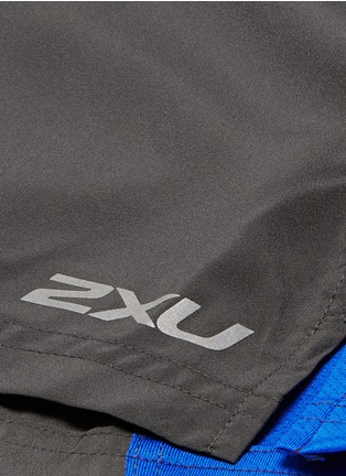 Detail View - Click To Enlarge - 2XU - 'Momentum 2 in 1 Ice X' shorts
