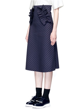 Front View - Click To Enlarge - SHUSHU/TONG - Ruffle trim stripe twill skirt