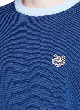 Detail View - Click To Enlarge - KENZO - Tiger embroidered colourblock sweater