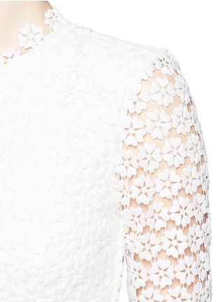 Detail View - Click To Enlarge - SELF-PORTRAIT - 'Eva' backless silk charmeuse lace wedding gown