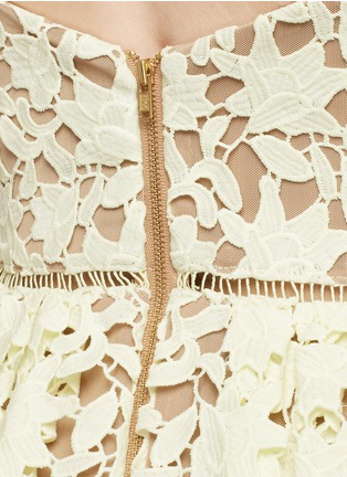 Detail View - Click To Enlarge - SELF-PORTRAIT - 'Azalea' ladder trim lace dress
