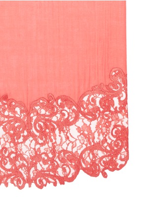 Detail View - Click To Enlarge - JANAVI - Chantilly lace border cashmere scarf