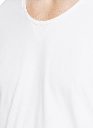Detail View - Click To Enlarge - SCOTCH & SODA - 'Home Alone' twisted side seam T-shirt