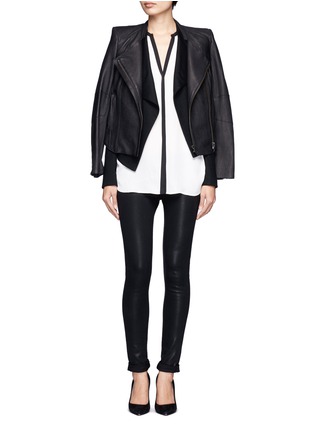 Figure View - Click To Enlarge - VINCE - Contrast trim silk blouse