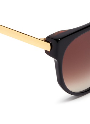 Detail View - Click To Enlarge - THIERRY LASRY - Axxxexxxy metal temple slim plastic sunglasses