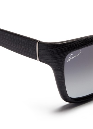Detail View - Click To Enlarge - GUCCI - Woodgrain print sunglasses