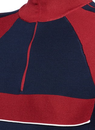 Detail View - Click To Enlarge - CHLOÉ - Bicolour silk knit turtleneck pullover
