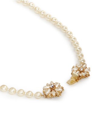 Detail View - Click To Enlarge - MIRIAM HASKELL - Filigree floral clasp Baroque pearl necklace