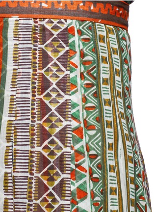 Detail View - Click To Enlarge - VALENTINO GARAVANI - Tribal ribbon print pleat maxi skirt