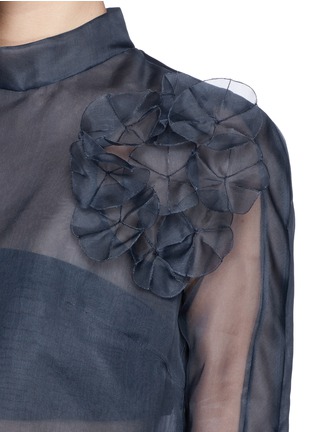 Detail View - Click To Enlarge - DELPOZO - Floral appliqué silk organza top