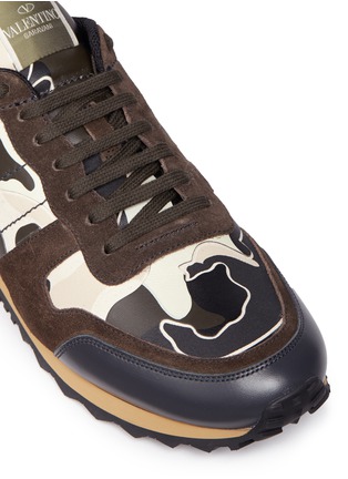 Detail View - Click To Enlarge - VALENTINO GARAVANI - 'Rockrunner' camouflage patchwork leather sneakers