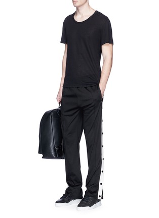 Figure View - Click To Enlarge - PORTS 1961 - Button outseam pintucked jogging pants