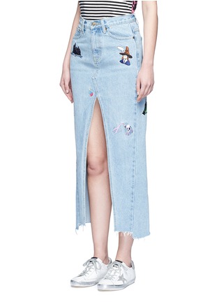 Front View - Click To Enlarge - GROUND ZERO - Movie character embroidered split denim skirt
